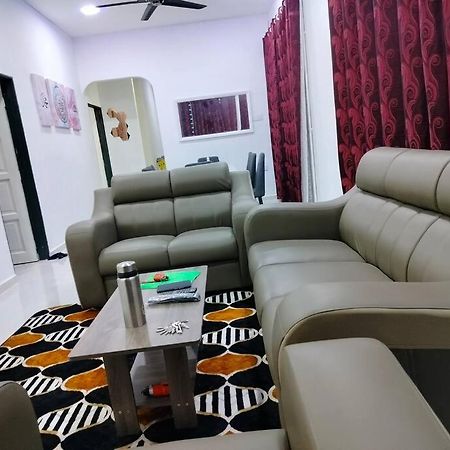 Myhomestay07 Kangar Bagian luar foto