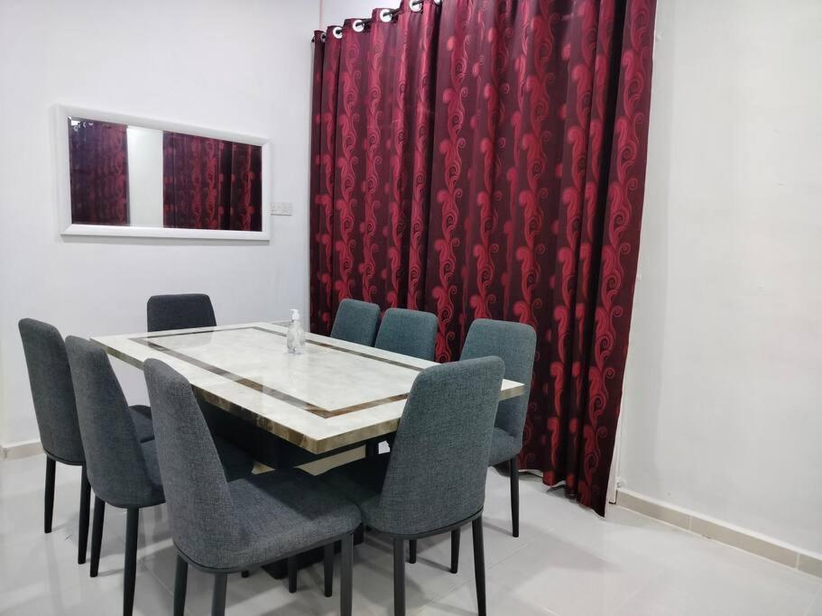 Myhomestay07 Kangar Bagian luar foto